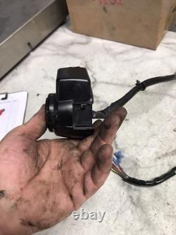 06 Harley Davidson FLTRI Road Glide Left Hand Control switch Turn Signal