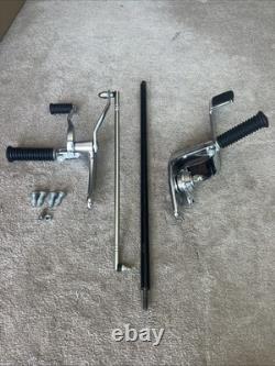1993-2002 HARLEY DAVIDSON DYNA OEM CHROME FORWARD CONTROLS WithMOUNTING HARDWARE