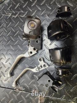 1998 Harley-Davidson Dyna Control Housings And Master Cylinder