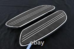 2006 Harley Street Glide Touring STREAMLINER Front Foot Board Control Pad Set