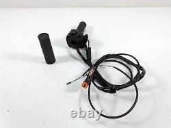 2006 Harley Touring FLHTCUI Electra Glide Right Hand Control Switch 71684-06A