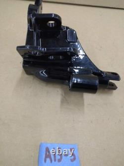 2007-2017 Harley-Davidson Softail Right Side Forward Control Bracket 33683-07A 2007-2017 Harley-Davidson Softail Right Side Forward Control Bracket 33683-07A