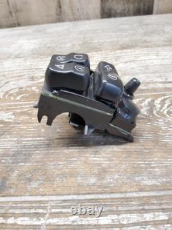 2018 18 14-23 Harley Davidson Touring Road Glide Front Right Control Switch Pack