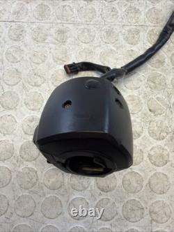 22-24 Harley Davidson RH975 Hand Control Switch RH WithHEAT TGS 71500523 71500528