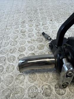 99-08 Harley-Davidson RIGHT CONTROL SWITCH THROTTLE GRIP Handle Assy OEM
