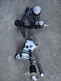 Billet Forward Controls Kit for Harley-Davidson Softail 1984-1999 / 2000-2017