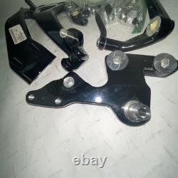 Genuine Harley-Davidson Softail Milwaukee-Eight Forward Control Kit Blk 50700060