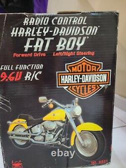 HARLEY-DAVIDSON FAT BOY MOTORCYCLE REMOTE CONTROL 9.6V New Bright 14 Scale