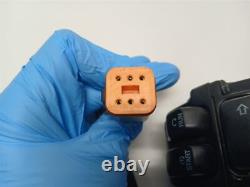 Harley-Davidson 2005 Softail Fat Boy Right Hand Control Switches 71564-96