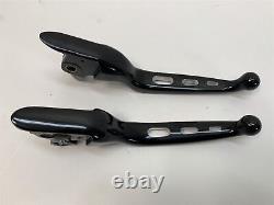 Harley-Davidson 2018-2024 Softail Edge Cut Handlebar Control Levers 36700211