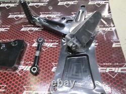 Harley Oem Epic XXX MID Control Set = Black / M8 Touring