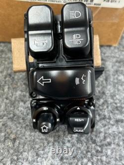 OEM HARLEY-DAVIDSON LEFT HAND Backlit Switch Pak Assembly 71500084B